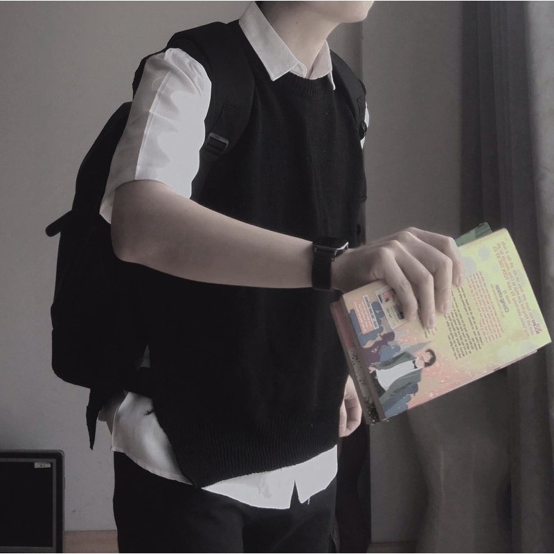 Áo gile len đen cổ tròn xẻ tà phong cách ulzzang Hàn Quốc