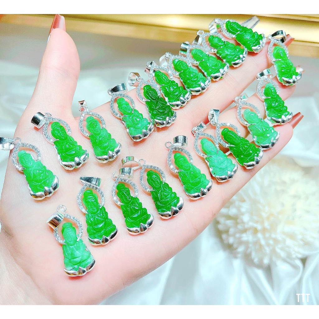 MẶT PHẬT QUAN ÂM NGỌC BỌC BẠC