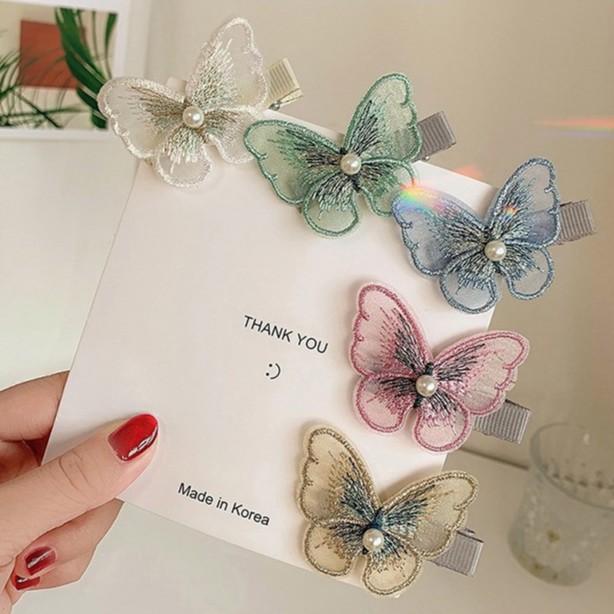 Kẹp Tóc Trang Trí Hình Bướm Thêu 2 Lớp Đính Hạt Ngọc Trai Nhân Tạo - 1 cái