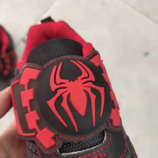 Giầy nhện, tqxk, hãng Marvel