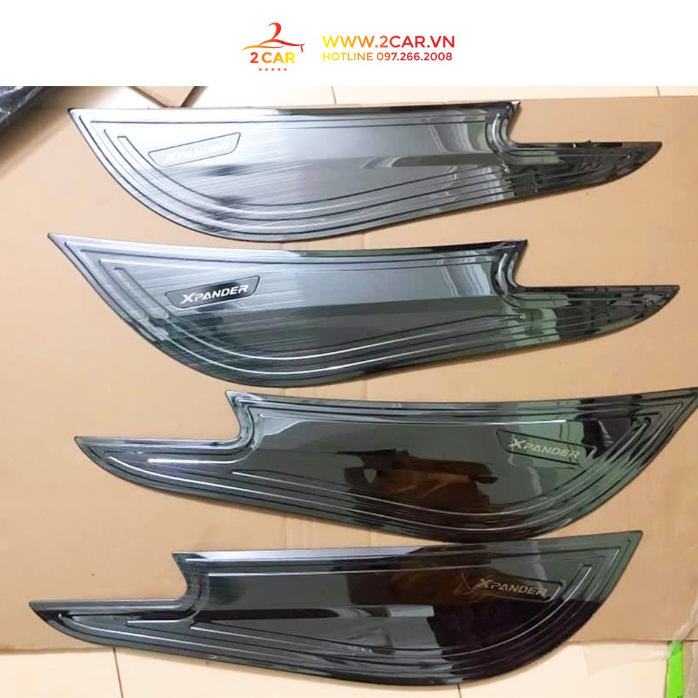 Ốp Tapli cánh cửa CARBON Xe Xpander đời 2018 2019 2020 2021 2022 2023 vân cacbon và titan cao cấp
