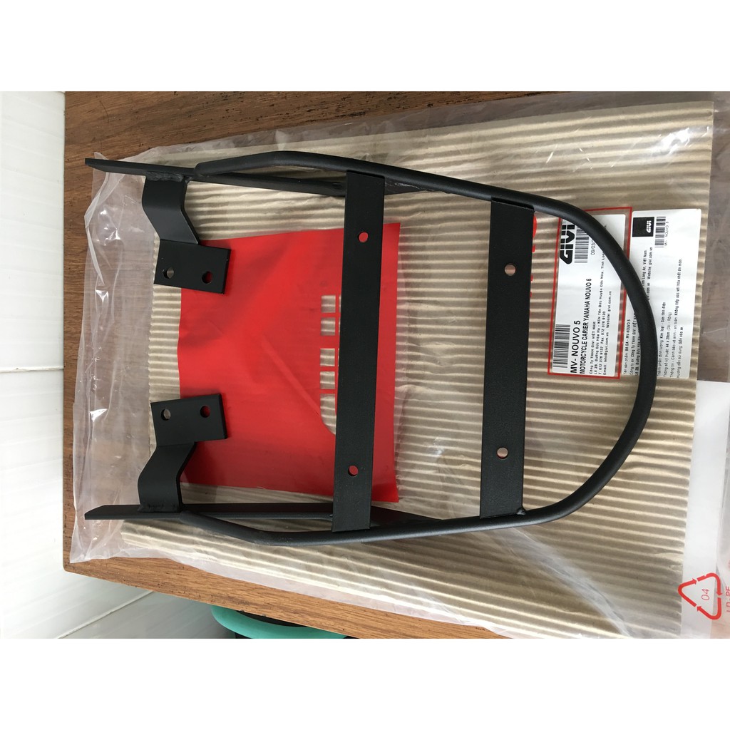 Bán Baga Givi cho xe Nouvo 5 của Yamaha, hàng Givi chính hãng mới 100%