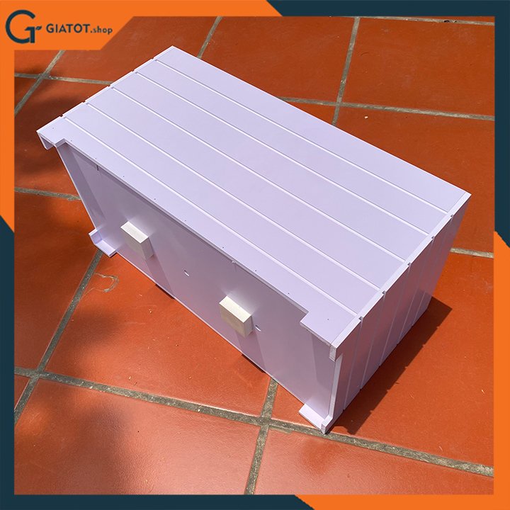 Chậu gỗ nhựa ngoài trời composite kẻ chỉ có chân