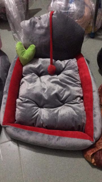 Giường nệm cho chó mèo size 45x60cm (đầu thú)