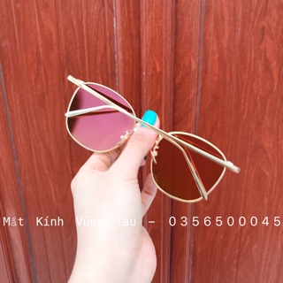 Kính râm tráng guơng màu hồng