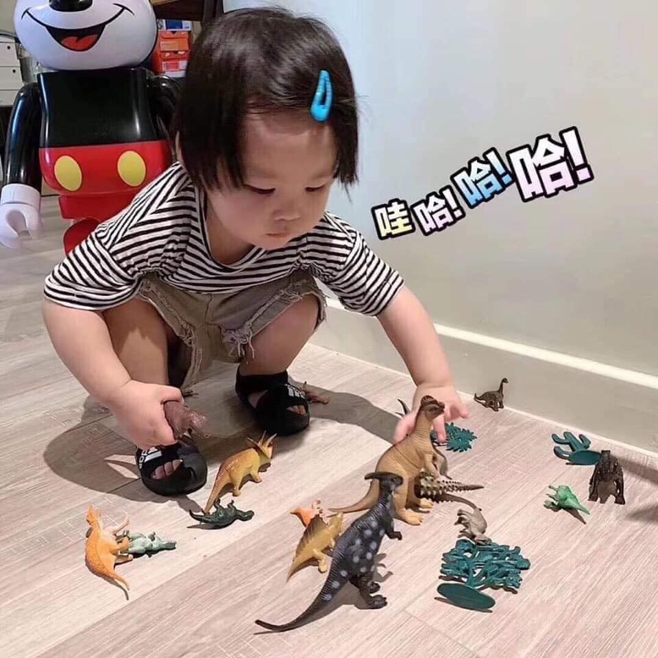 Hộp đồ chơi vương quốc khủng long cho những bé là tín đồ (Hộp 26 con to và nhỏ các bé tha hồ chơi)