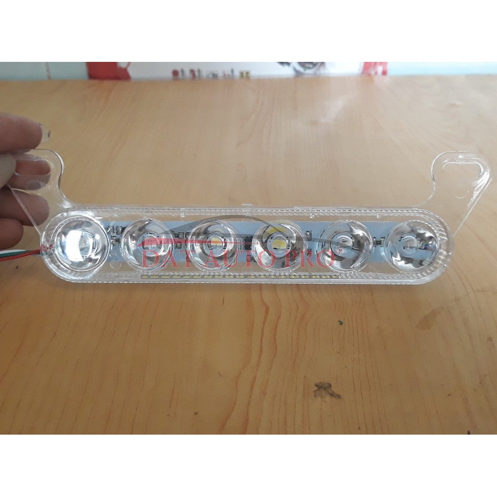 Bộ Đèn 6 led nhấp nháy kiểu police 3 màu dùng cho oto,xe máy.