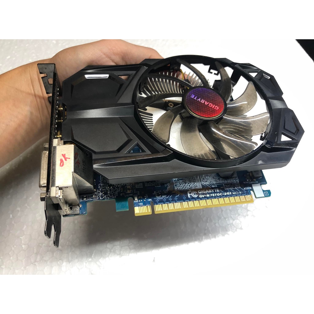 Card màn hình VGA GIGA 750 N75TOC 2G DDR5