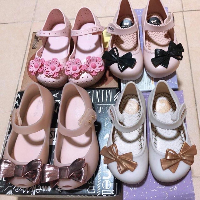 Zaxy hồng nơ đen 11us