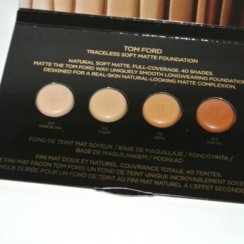 🌹 Tom Ford Traceless Foundation Sample - Mẫu thử kem nền 4 tone