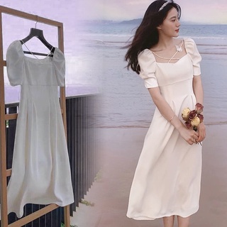 Đầm cổ vuông tay phồng ngắn màu trơn phong cách retro Pháp trẻ trung thanh lịch