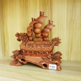 Thuyền rồng phong thủy