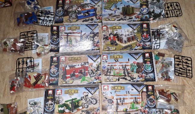 Lắp ráp 1 hộp LegoPubg 70079 có trên 100 chi tiết bằng nhựa ABS