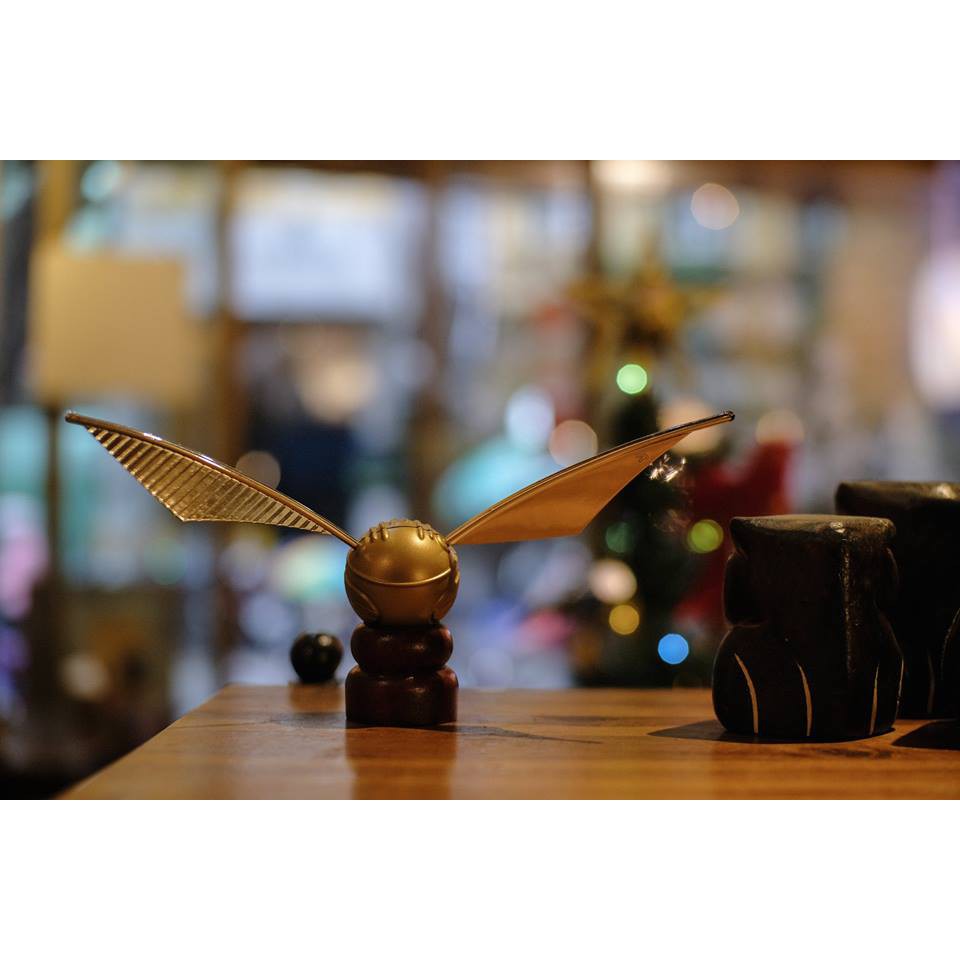 Mô hình bóng Snitch để bàn - Harry Potter