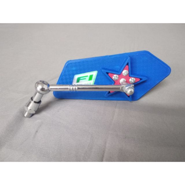 Gương chiếu hậu xe