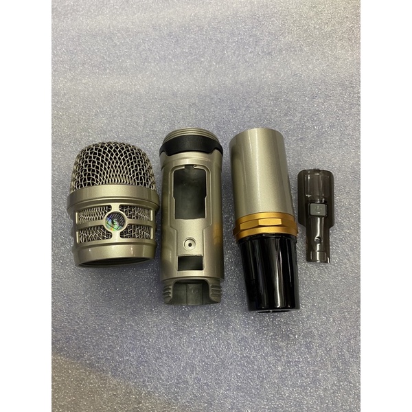 Võ tay Mic UGX21