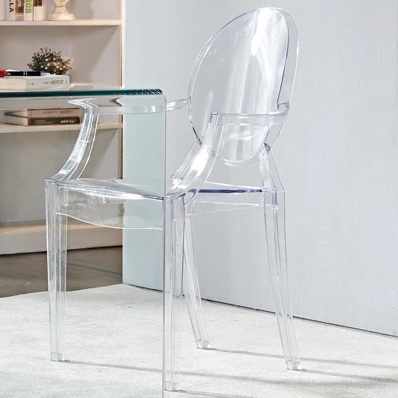Ghost chair ghế trong suốt nguyên khối nhựa PC