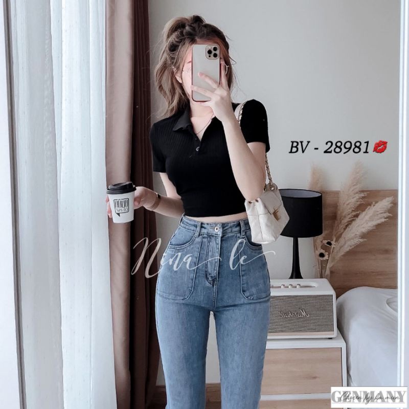 Quần jean ôm túi nổi ngang cạp cao