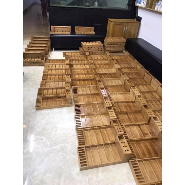 Khay gỗ đựng tông đơ