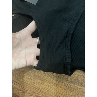 Đầm body ba lỗ hở lưng