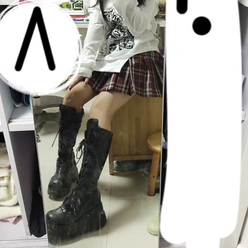 GOTHIC PLATFORM BOOTS - BỐT ĐÙI THẮT DÂY ĐẾ CAO 10CM