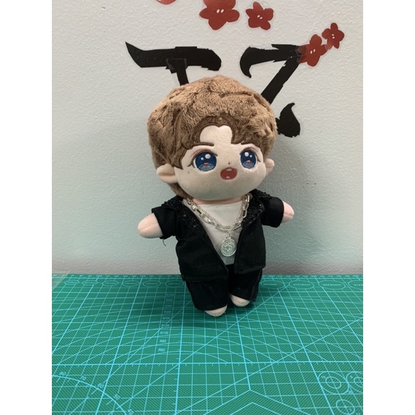 Outfic Cung Tuấn  doll 20cm