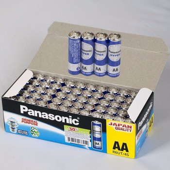 Hộp 60 Viên Pin AA Panasonic R6UT/4S