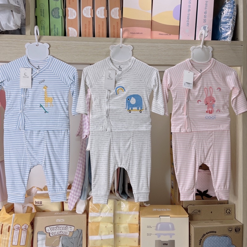 Bộ chéo sơ sinh MOON kẻ vải sợi tre mỏng hè