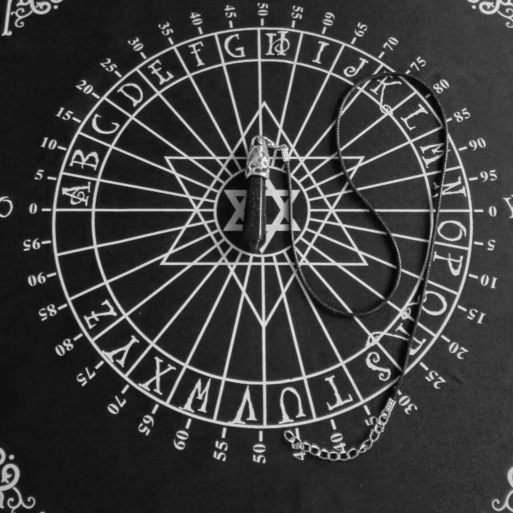 Khăn trải bàn bài tarot 30x30cm chất liệu flannel bền bỉ