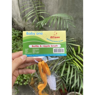 Combo cọ bình Akido + bấm móng tay
