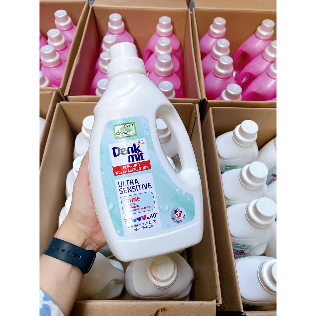 Nước giặt Denkmit Ultra Sensitive 1.5L cho da nhạy cảm, nước giặt mùa đông làm mềm vải da, len