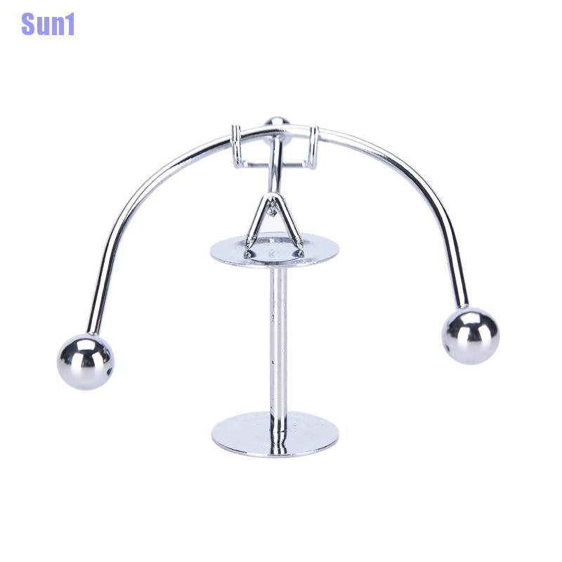 Mô Hình Trang Trí Bàn Chuyển Động 1