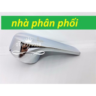 Tay củ vòi sen nóng lạnh