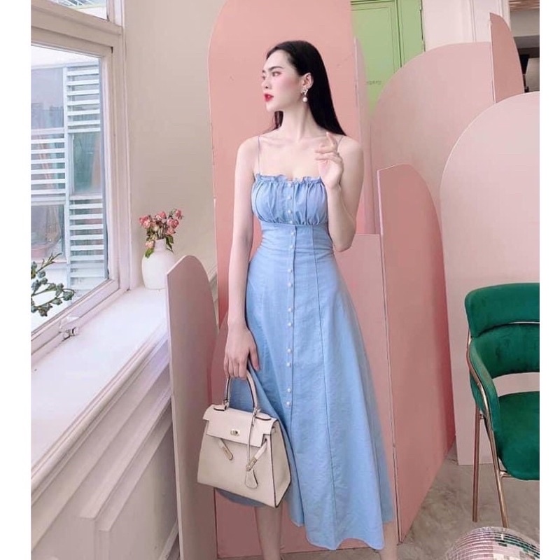 Đầm xoè hai dây màu xanh pastel