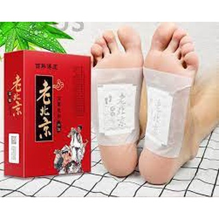 Hộp 50 miếng dán thải độc chân ngải cứu - hộp đỏ