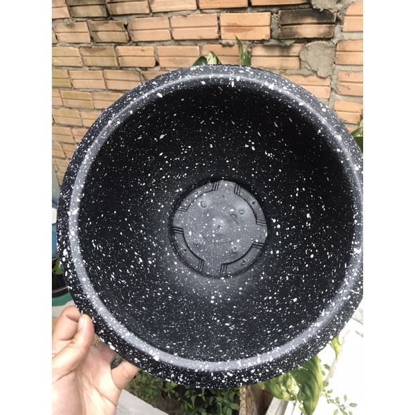 Chậu nhựa tròn truyền thống T28 đỏ trơn