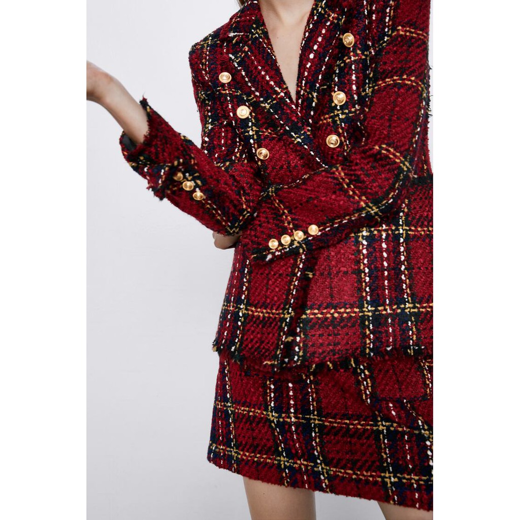 BỘ ÁO BLAZER VÀ CHÂN VÁY ZRA NỮ MÀU ĐỎ KẺ CARO | BigBuy360 - bigbuy360.vn