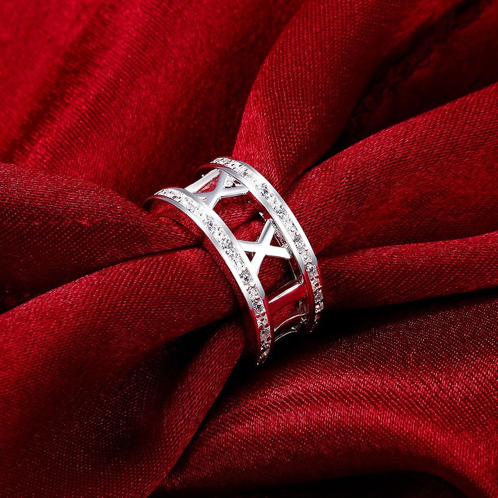 Nhẫn Số La Mã Đính Đá Zircon
