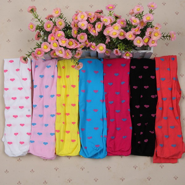 Quần tất cotton thoải mái họa tiết trái tim xinh xắn cho bé gái