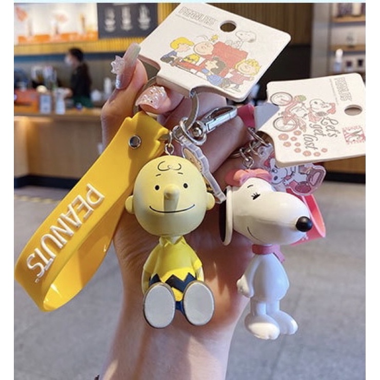 Móc khoá Snoopy nhân vật hoạt hình tuổi thơ