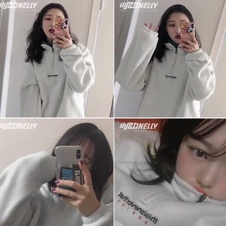 ÁO NỈ SWEATER TRẮNG KHÉO KHOÁ CỔ DESING