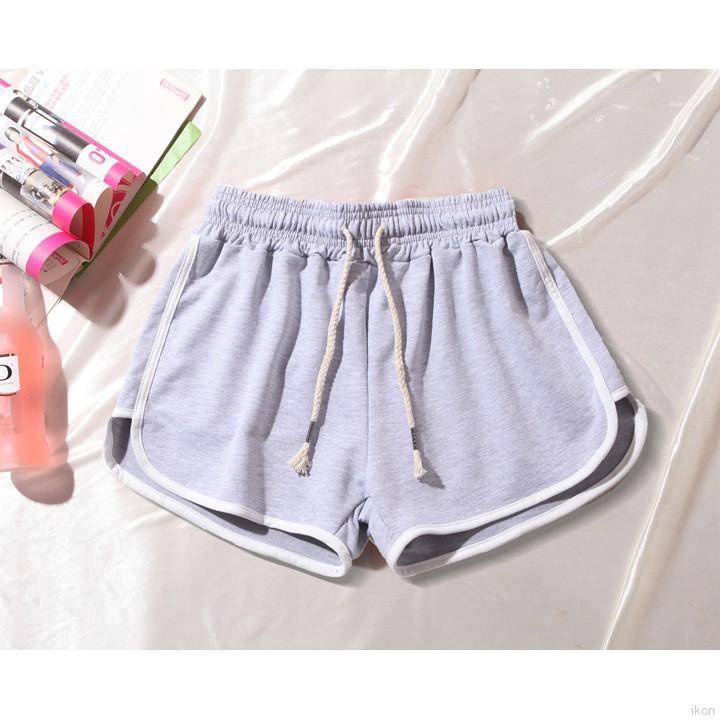 Quần sọt thể thao lưng thun co giãn phối sọc dành cho nữ