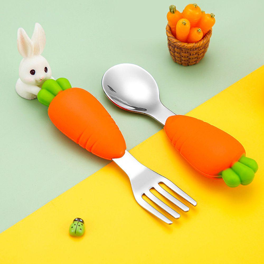 Dụng Cụ Ăn Uống Hình Củ Cà Rốt Cho Bé