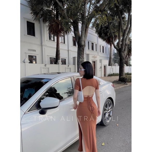đầm body gân xẻ hở lưng - freesize dưới 53kg tùy chiều cao - hình thật trải sàn gỗ xám Carotshop