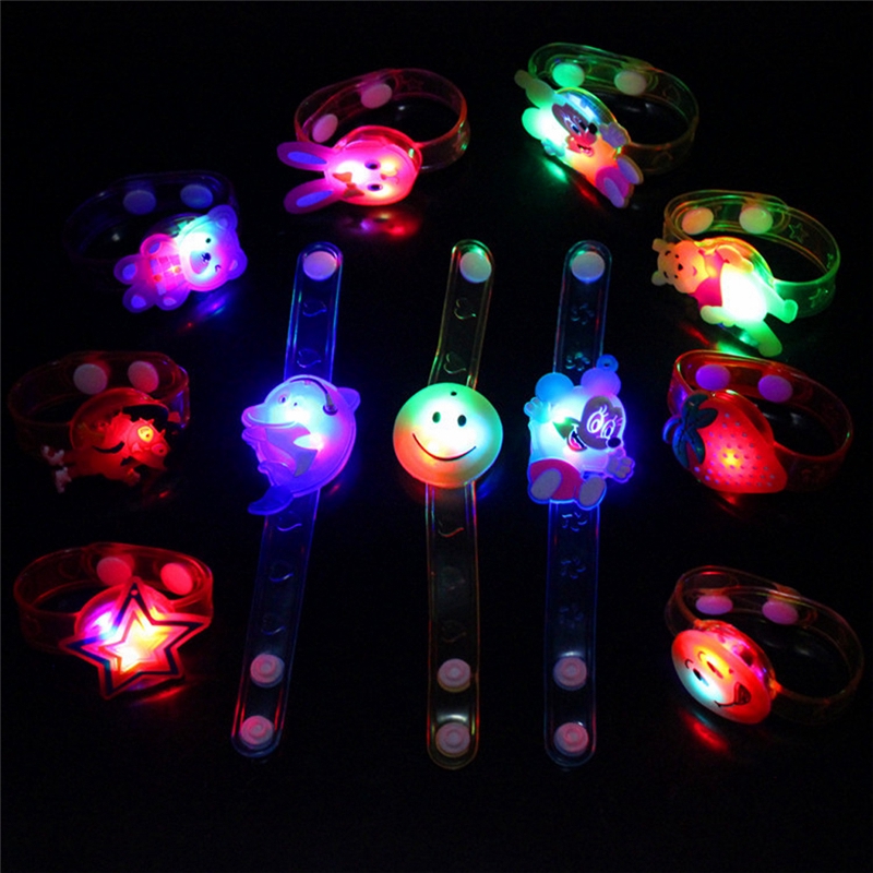 Đồng Hồ Đeo Tay Phát Sáng Nhiều Màu Sắc Cho Bé | BigBuy360 - bigbuy360.vn