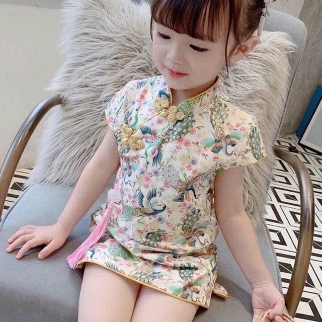 Đầm cho bé/ phương vũ