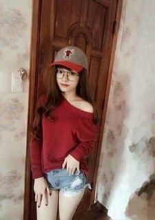 Áo lệch vai