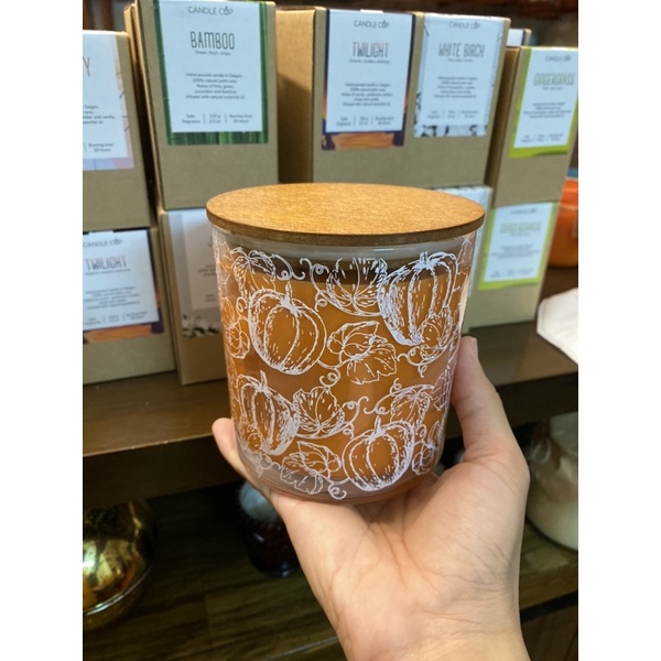 Nến thơm PUMPKINS HAVEST VNXK 2 bấc - Sáp đậu nành, hũ to 16 oz - Scented candles made in Vietnam