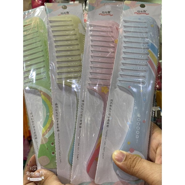 Lược thưa cầu vồng.