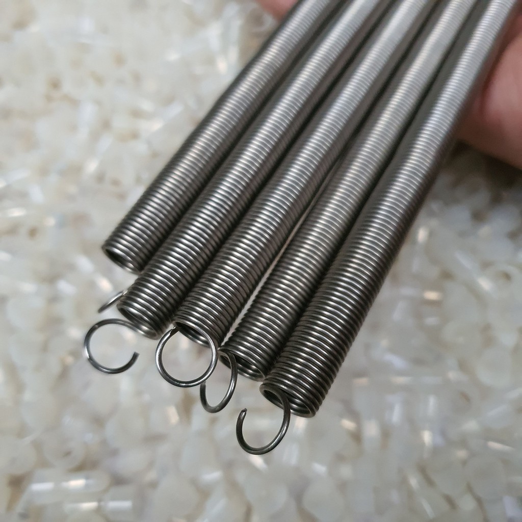 Lò xo kéo inox 10*1*200mm, đường kính ngoài 10mm, dây 1mm, dài 200mmm